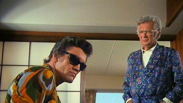 Hawaii Fünf-Null - Der akademische Reiseklub