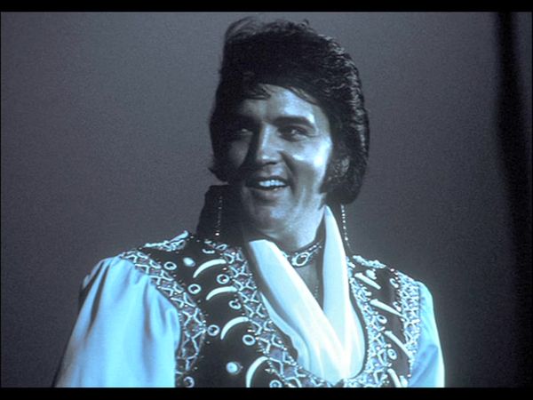 The Conspiracy Show With Richard Syrett - Did Elvis Fake His Death?