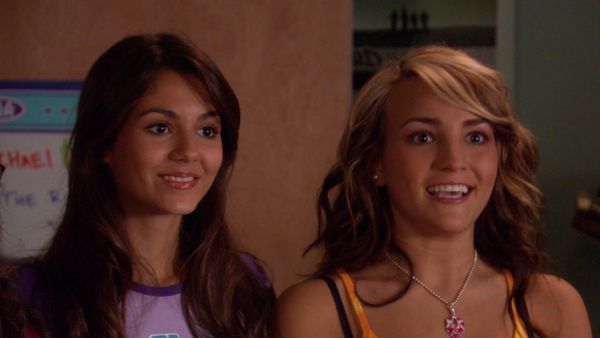 Zoey 101 - L'inspecteur Zoé mène l'enquète
