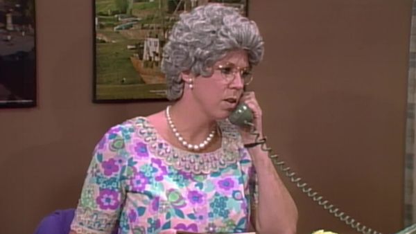 Mama's Family - Mama Gets a Job