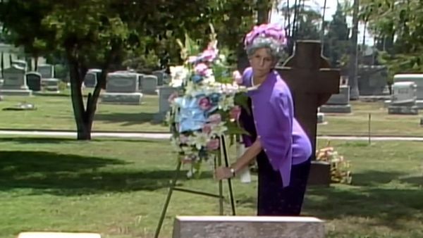 Mama's Family - A Grave Mistake