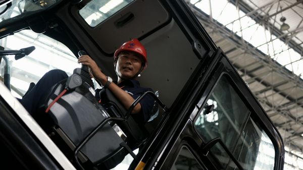 Mega Manufacturing - Sany: Excavator Factory