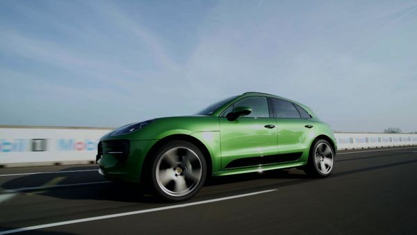 Mega Manufacturing - Porsche: Car Manufacturer