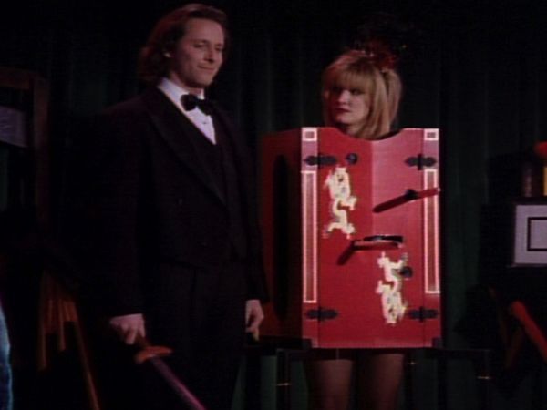 Wings - Moonlighting