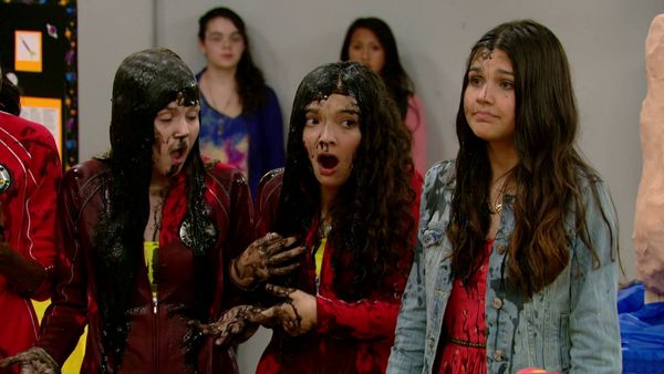 The Haunted Hathaways - La feria de ciencias embrujada