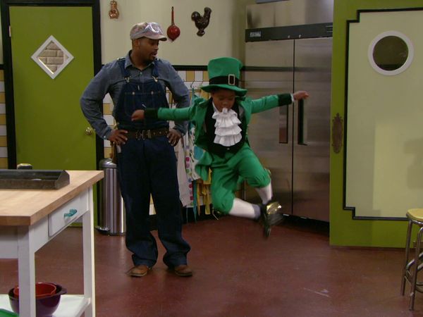 The Haunted Hathaways - El director embrujado