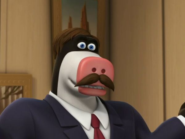 Back at the Barnyard - Otis de cuatro hojas / Vaca policía