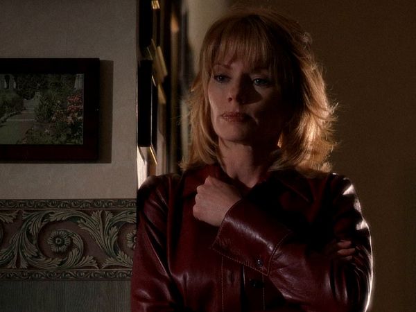 CSI: Crime Scene Investigation - To Halve and to Hold