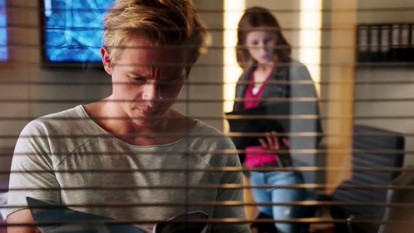 Alarm for Cobra - Episodio 12