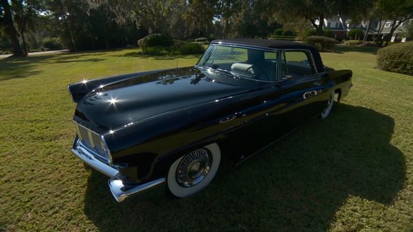 Mi Coche Clasico - Continental Mark II