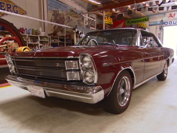Mi Coche Clasico - Shogun de Jay Leno y Ford de 7 Litros