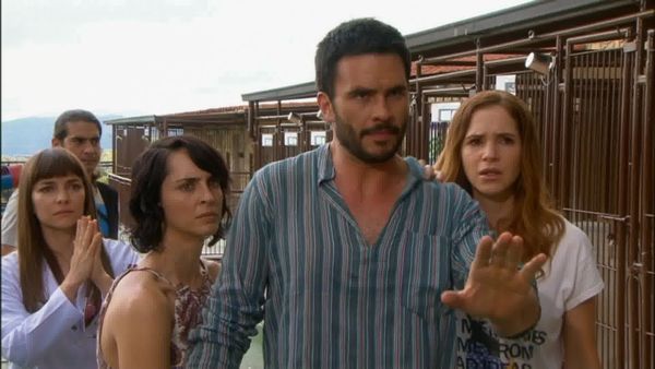 Los Secretos De Lucia - Episodio 11