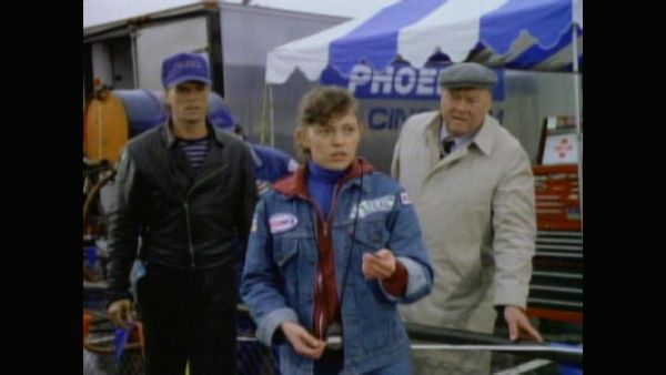 MacGyver - Collision Course