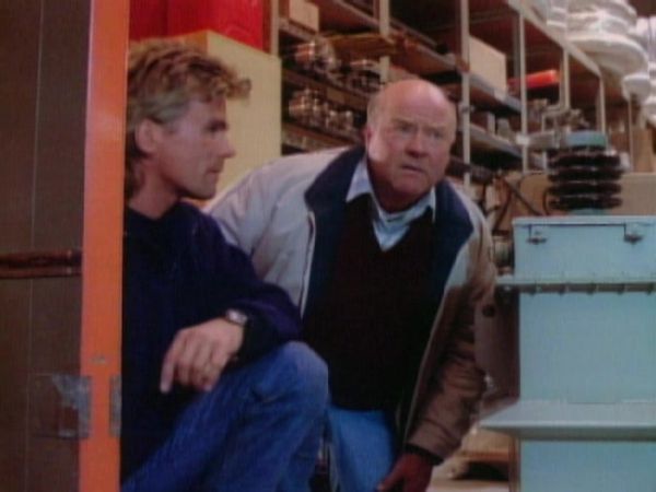 MacGyver - Easy Target