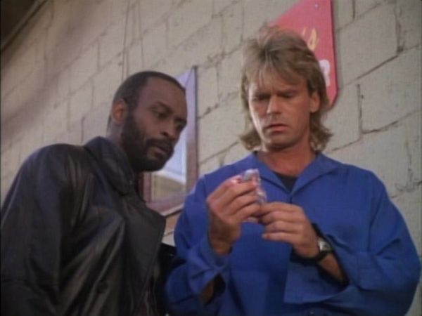 MacGyver - The Black Corsage