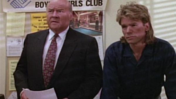 MacGyver - Live And Learn