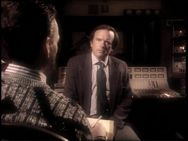 Unsolved Mysteries with Dennis Farina - Episode 11