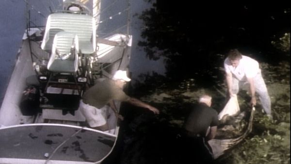 Unsolved Mysteries with Dennis Farina - Episode: 12