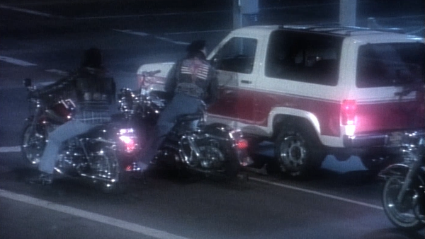 Unsolved Mysteries with Dennis Farina - Episode: 4