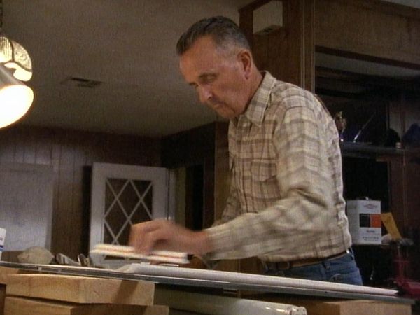 Unsolved Mysteries with Dennis Farina - Episode 16