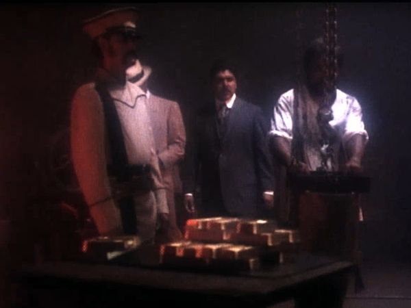 Unsolved Mysteries with Dennis Farina - Episode 1