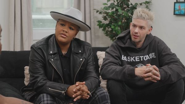 Help! I'm in a Secret Relationship! - Karl & Jasmine