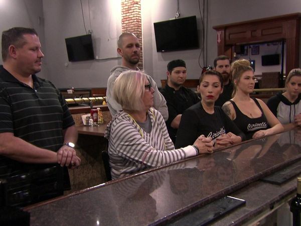Bar Rescue - Danny Sits On His Fanny