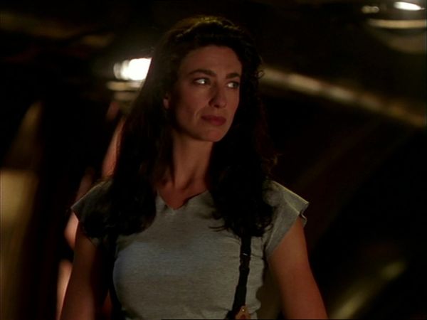 Farscape - Farscape: S1 E5 - PK Tech Girl
