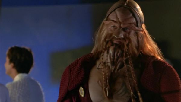 Farscape - Farscape: S2 E12 - Look At The Princess, Part 2: I Do, I Think