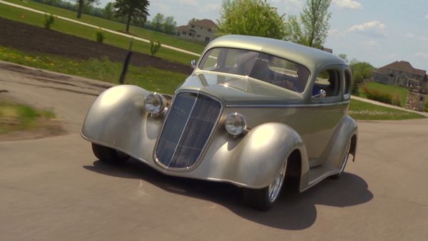 Mi Coche Clasico - Aduanas de Chip Foose
