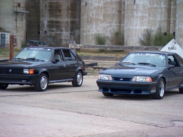 Mi Coche Clasico - Actuación Poco Común de los Años 80