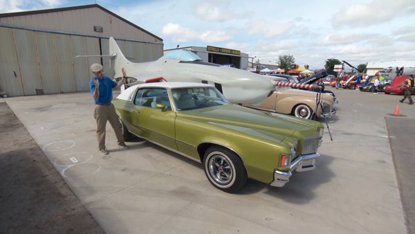 Mi Coche Clasico - Pájaros de Guerra, Alas y Ruedas