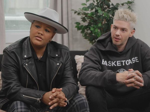 Help! I'm in a Secret Relationship! - Karl og Jasmine