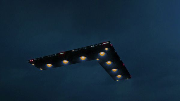 Craig Charles: UFO Conspiracies - Phoenix Lights