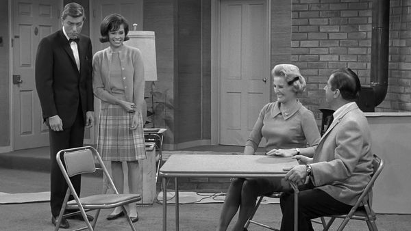 The Dick Van Dyke Show - Fifty-Two, Forty-Five or Work