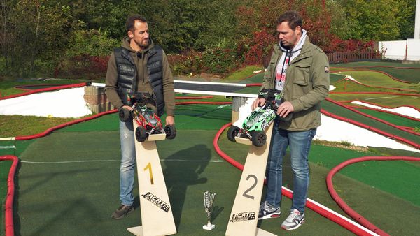 Bloch spielt - CarsonVirus im Duell
