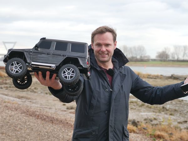 Bloch spielt - Traxxas X Maxx : Monster-Sprünge im Monstertruck mit 6 PS