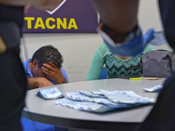 ¡ALTO! Frontera - Episodio 5