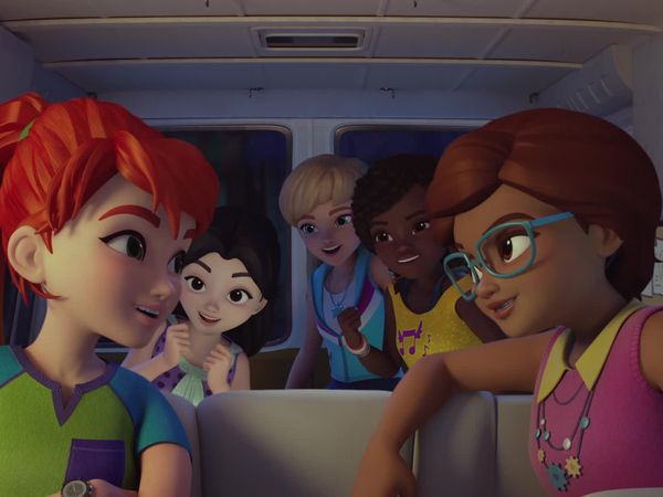 Friends: Girls on a Mission - Lights Out