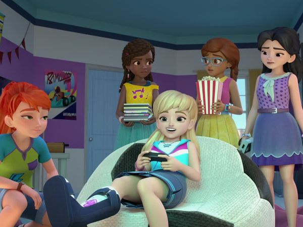 Friends: Girls on a Mission - Game On