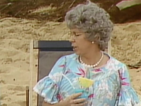 Mama's Family - Mama Goes Hawaiian, Part I