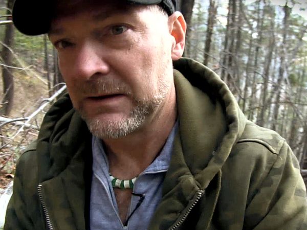 Survivorman - Mystery of Bigfoot Mountain