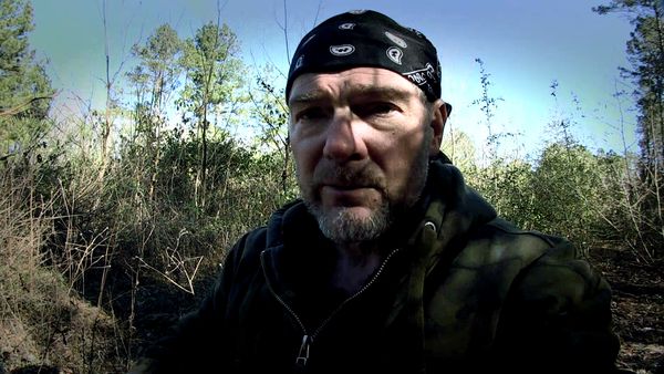 Survivorman - Searching the Southwest