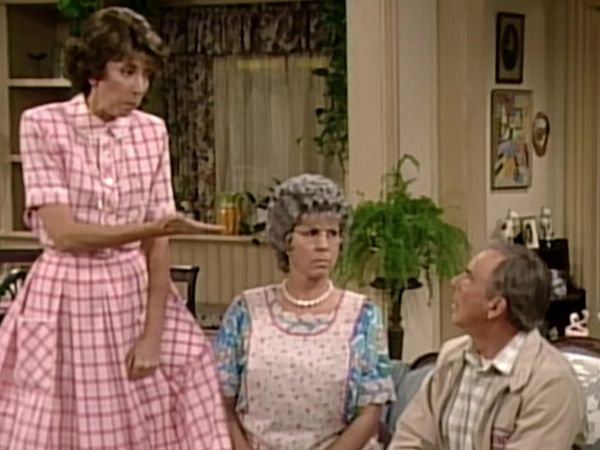 Mama's Family - Guess Who's Going to Dinner