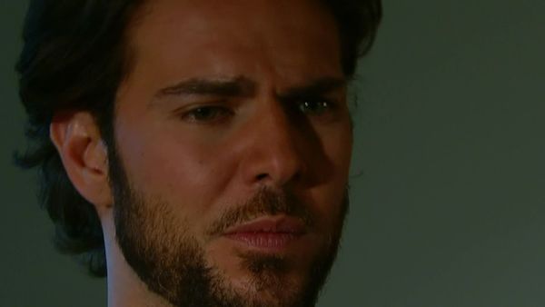 Sacrificio de Mujer - Episodio 22