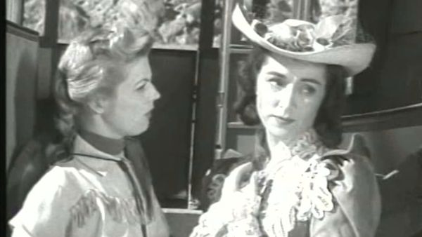 Annie Oakley - Annie and the Lily Maid