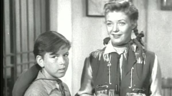 Annie Oakley - Gunplay