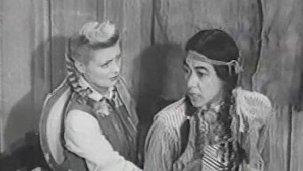 Annie Oakley - Annie and the First Phone