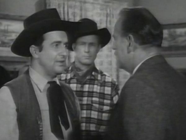 Annie Oakley - Renegade’s Return