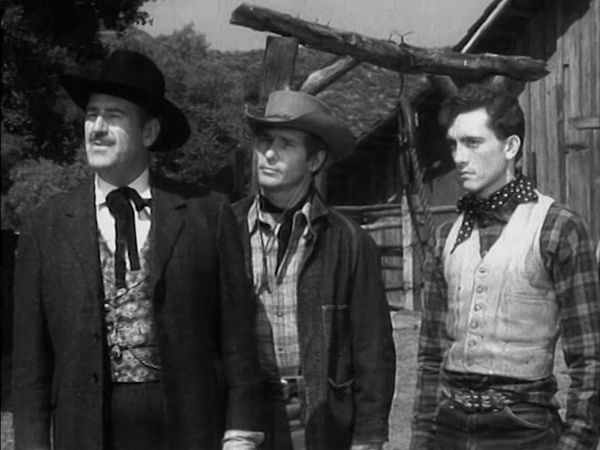 Annie Oakley - Dilemma at Diablo